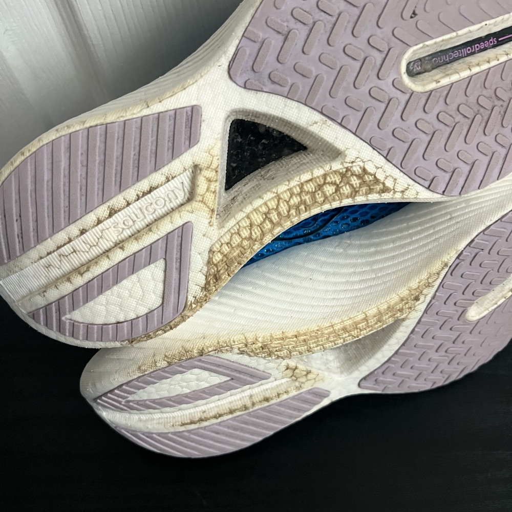 Saucony Women’s Endorphin Pro 3 - Picture 9 of 11